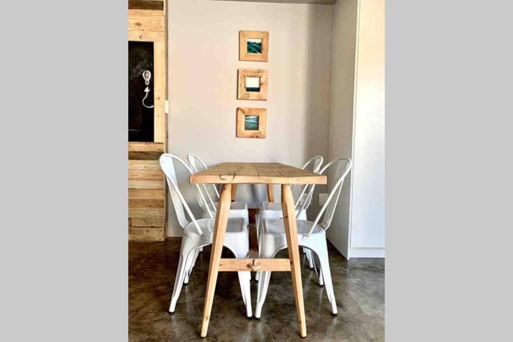 Lower Point Surf Studio 2 Jeffreys Bay Exteriör bild